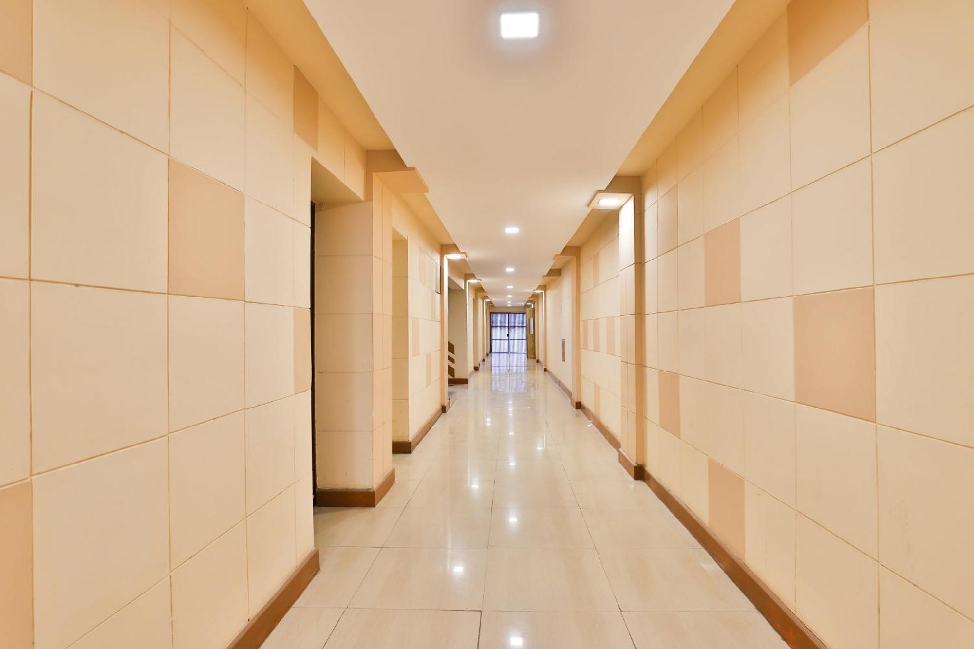 Hotel O Utsav Βαντοντάρα Εξωτερικό φωτογραφία